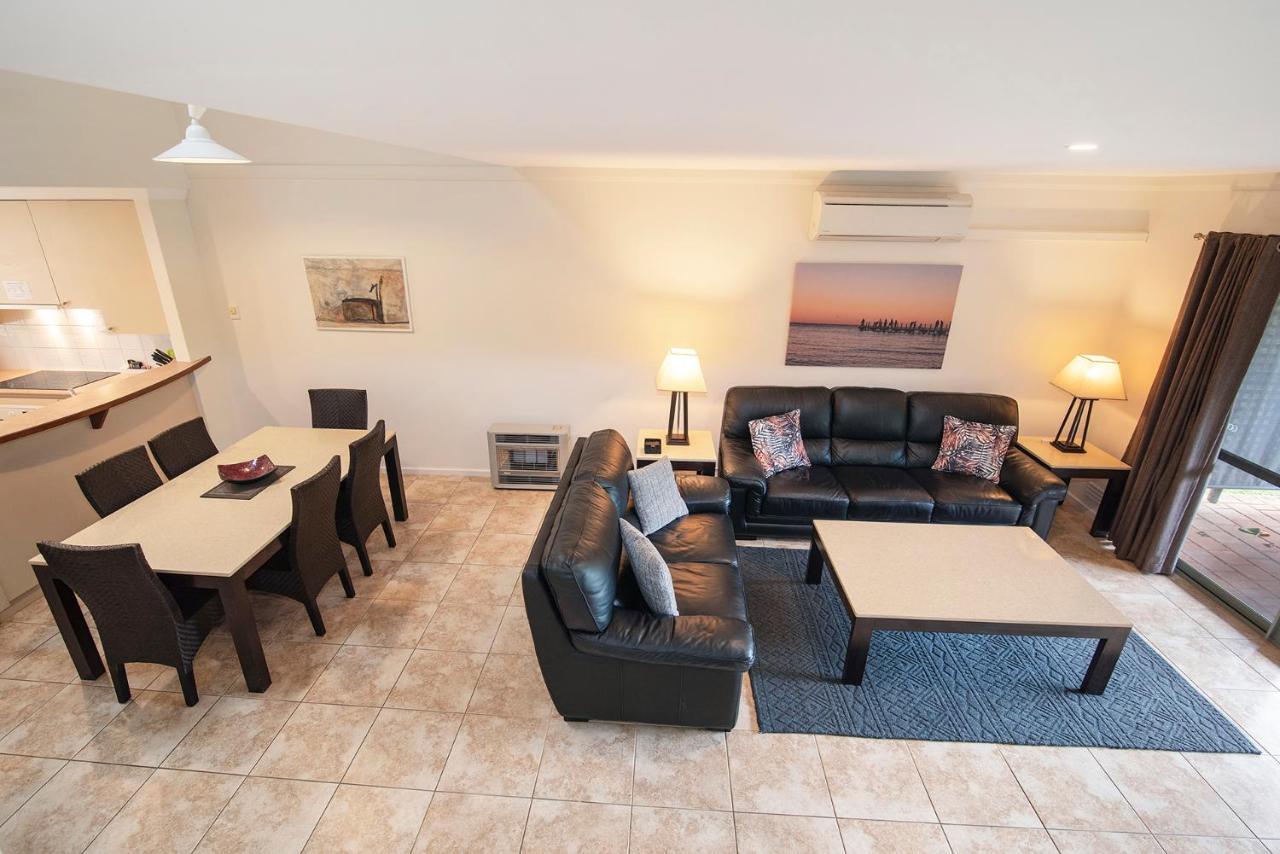 Bayshore Beachside Resort درنسبوروخ المظهر الخارجي الصورة